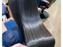 縮毛矯正をしてもアレンジしたり巻いたりできますか？