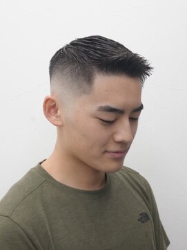 スキンフェード × ベリーショート