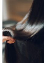 リカロ ヒロシマ(RECALO Hiroshima)&nbsp;プレミアム髪質改善カラートリプルヘアエステ