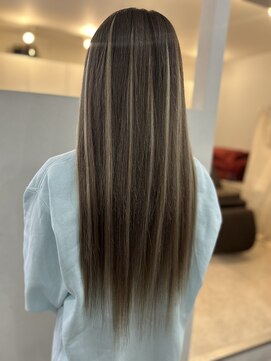 グランディールヘアデザイン(grandir hairdesign) ホワイトベージュハイライト！-Yurika-