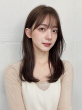 高濃度水素が髪の内部から補修するのがウルトワの特徴