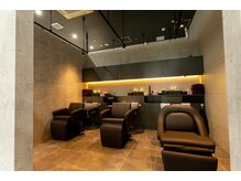アグ ヘアー シオン イオンタウン塩釜店(Agu hair sion)の雰囲気（ゆったりくつろげる居心地のいい空間です♪）