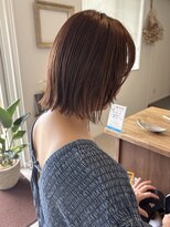 パル バイ ラベスト(Pal by lovest)&nbsp;明るめ柔らかベージュ×切りっぱなしボブ