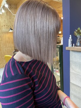 リップル(Ripple) ぱつっとボブ