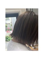 リリィ(LILY)&nbsp;切りっぱなし×ハイトーン