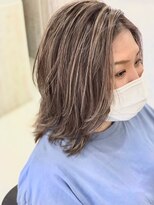 アヴニール アックス(Avenir axe)&nbsp;白髪ぼかしハイライト