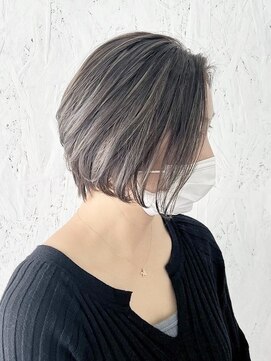 ザヘアメイクシェア(THE -HAIR MAKE SHARE-) 白髪が気にならない♪ハイライトボブ