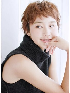 アーク(ARC+) 外国人風ショート　パーマ【代官山】