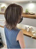 外ハネスタイル×ハイライト