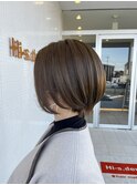 前下がりショートボブ