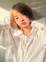 テトヘアー(teto hair) ベージュ　ルーツカラー　ブロンド　ブラウンカラー　ボブウルフ