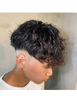 オーバー 町田店(OVER)&nbsp;ツイスパ+スキンフェード