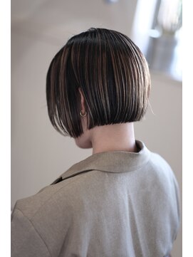 クニヘアー(KUNI HAIR) ハイライトボブ