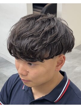 フイ 恵比寿(Hui) スペインカール/スパイラルパーマ/メンズパーマ