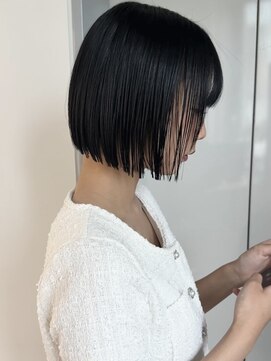 ラフ 新宿(Laff) 20代30代切りっぱなしボブ/縮毛矯正/切りっぱなし/暗髪ボブ
