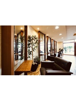 女性ならではの視点でヘアスタイルをご提案！ご自宅でのスタイリング方法やケア方法も伝授します＊