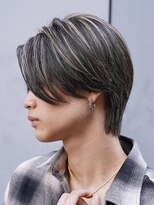 バイフィフス 原宿/表参道(by fifth)&nbsp;原宿メンズカット長めセンターパートネープレスハイライト