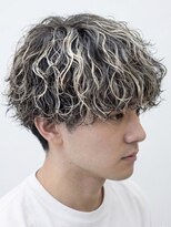 ノイセルヘアー(Noisyle Men's hair) リバースセンターパート/ニュアンスパーマ/ダウンバング/MEN'S