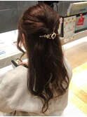 〈ラピッシュ南三番町〉ヘアセットアレンジハーフアップシニヨン