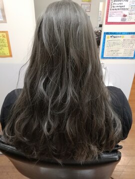サンクスヘアー(Thanks hair) Thanks  hair      Wカラー