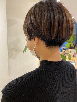 ツクシ(tsukusi) ベリーショート