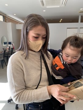 ビセラ(Vicella) グレージュ