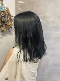 オリーブグレージュ