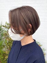 ロジェブルー(Rosier Bleu)&nbsp;【ショートボブ】ハイライトで白髪ぼかし