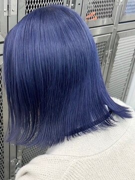 ウィコ 新宿(WICO) cobalt blue [新宿駅/グレーベージュ/レイヤーロング]