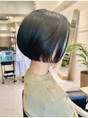 20代30代大人可愛い小顔 ショートカット切りっぱなしレイヤー
