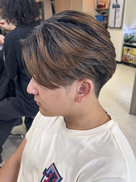 グッドタイムエフティフィフス 横浜西口(GoodTimes ft.fifth) センターパートニュアンスパーマ韓国コンマヘアワンカールパーマ