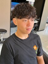 アイズ 海老名(AIZU)&nbsp;ツイストスパイラルパーマ メンズパーマ メンズカット 眉毛