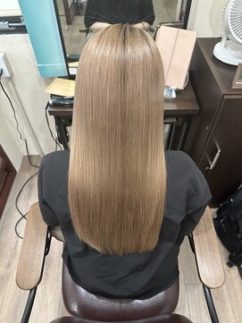 ライフ 忍ケ丘店(Lyfe) ミルクティベージュメルティカラー_髪質改善トリートメント_444