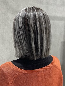 ラック(LUCK) バレイヤージュ/船橋/くすみベージュ/細めハイライト