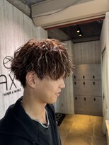 縦落ちウルフパーマ／ウザバング波ウェーブツイストパーマメンズ