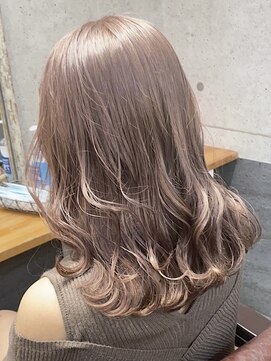 ルフレ 新宿歌舞伎町店(Reflet) ダブルカラー/ピンクベージュ/ミディアム