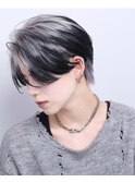 ホワイトシルバーエンドカラー前下がりセンターパート