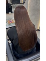 ベルライズアカデミー(BELRIZE Academy)&nbsp;透明感ブラウンでつくる“美艶ロングストレート” 【Junna】