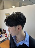 センターパートニュアンス韓国風メンズカット