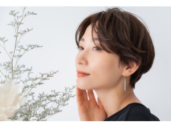 ヘアーアンドメイクアップ バウ(Hair&Make up BAU)の写真/幅広い年齢層の女性に支持される上質サロン。大人女性のお悩みに寄り添い、理想のスタイルを叶えます!