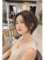 ロハスバイケンジ(LOHAS by KENJE)&nbsp;前髪なしで作る大人のくびれショート
