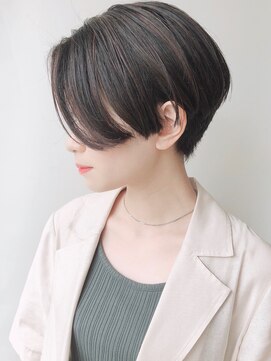 モリオフロムロンドン 原宿本店(morio from London) 【モリオ原宿】ハンサムショート　黒髪ハイライト　前髪なし