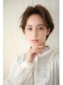 大人可愛い20代30代ショートボブ丸み  ベージュカラー
