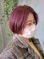 テトヘアー(teto hair) ピンク　紫　暖色系カラー　ショート　マッスー　ワインカラー