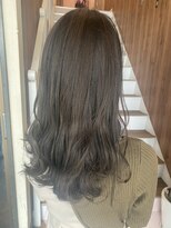 アヴァンス 天王寺店(AVANCE.)&nbsp;カーキグレー×透明感