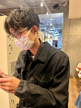 リィリ バイ ロダット 横浜(rili by LODAT) メンズラフパーマ【rili横浜】