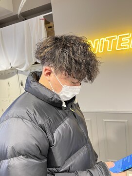 キャンディ 横浜(CANDY) 【岸本泰芽指名】ツイストスパイラル/刈り上げマッシュ