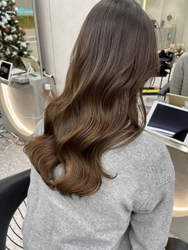 ロンド マーレ 天神大名店(Lond mare) 韓国ヘア ロングヘア レイヤーカット 前髪カット くびれ巻き