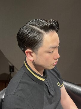 ビーダンディー(Bee dandy) ビジネスフォーマル ツーブロックショート 七三オールバック