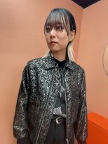 キジ(KIJI) ブリーチ2回推奨。抜きっぱなしブロンドグラデーション